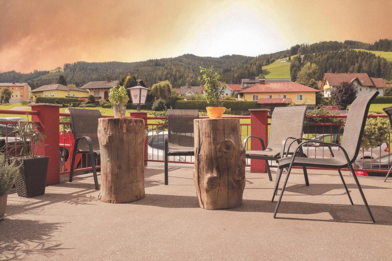 Zirben Diamant Rooms & Dogs Obdach Exterior photo